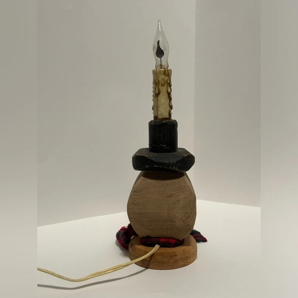 N/A wooden snowman